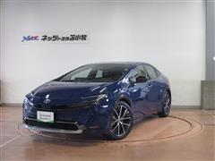 プリウス Z E-Four