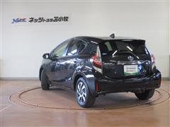 アクア S スタイルブラック