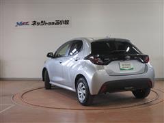 ヤリス X 4WD