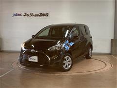 トヨタ シエンタ X 4WD