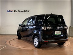 シエンタ X 4WD