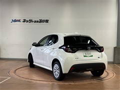 ヤリス HV X E-Four