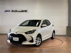 ヤリス X 4WD