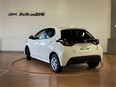 ヤリス X 4WD