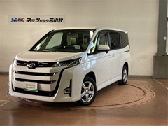 トヨタ ノア HV X E-Four