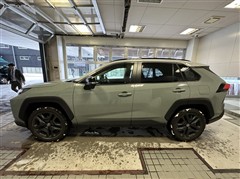 RAV4 HV アドベンチャー