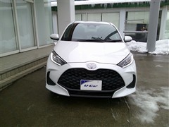 ヤリス ハイブリッド G