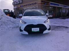 ヤリス ハイブリッド G