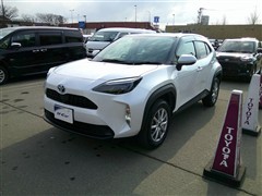 ヤリスクロス G