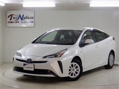 トヨタ プリウス S