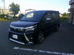 トヨタ ヴォクシー ZS