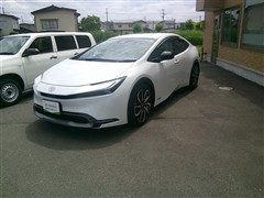 トヨタ プリウス Z