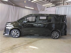 ヴォクシー ZSキラメキ3 4WD