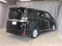 ヴォクシーHV ZSキラメキ 2WD