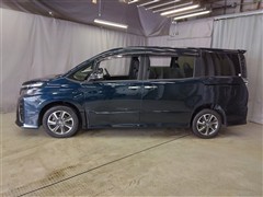 ヴォクシー ZS キラメキ2 4WD