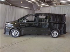 ヴォクシー ZSキラメキ3 4WD