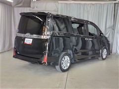 ヴォクシー ZSキラメキ3 4WD