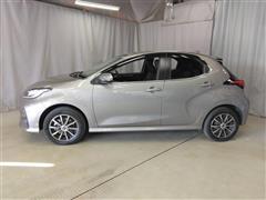 ヤリス ハイブリッド Z 4WD