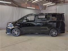 ヴォクシー ZSキラメキ3 4WD