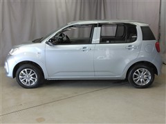 パッソ X 4WD