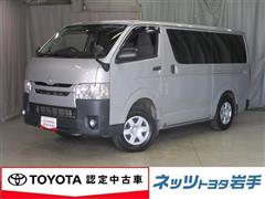 トヨタ ハイエースバン DX 4WD