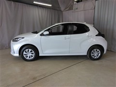 ヤリス X 4WD