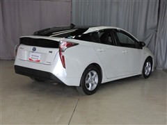 プリウスSセーフティツートーン 4WD