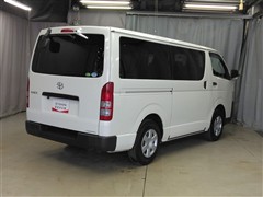 ハイエースバン DX 4WD