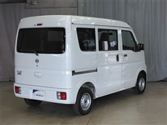 NV100クリッパー DX 4WD