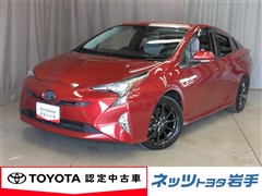 プリウス A ツーリングセレ 4WD