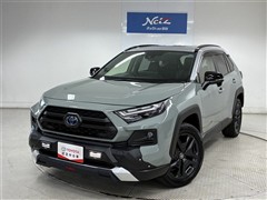 トヨタ RAV4HVアドベンチャー4WD