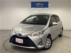 トヨタ ヴィッツ ハイブリッド F