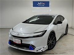 トヨタ プリウス Z