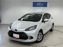 トヨタ アクア G