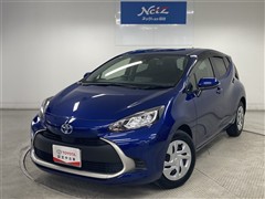 トヨタ アクア G