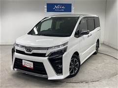 トヨタ　ヴォクシー ZS キラメキ3