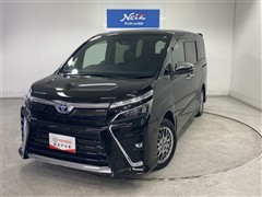 トヨタ　ヴォクシー HV ZS キラメキ3