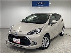 トヨタ アクア Z 4WD