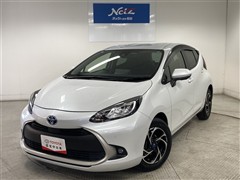 トヨタ　アクア G