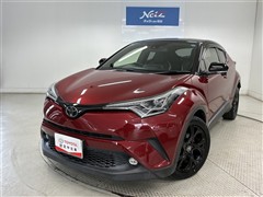 トヨタ C-HR G-Tモードネロ 4WD