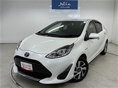 トヨタ アクア Sスタイルブラック