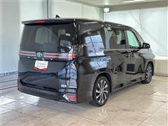 ヴォクシーハイブリッド S-Z