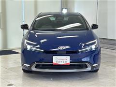 プリウス Z E-Four