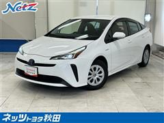 プリウス S E-Four