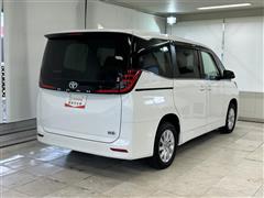 ノア ハイブリッド Z 4WD