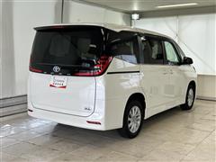 ノア ハイブリッド Z 4WD