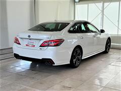 クラウンHEV RS Four LTD