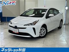 プリウス S E-FOUR