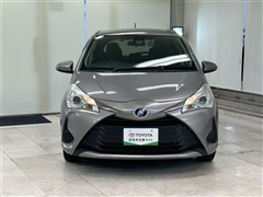 ヴィッツ ハイブリッド F