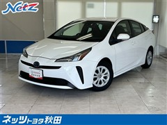 トヨタ　プリウス S